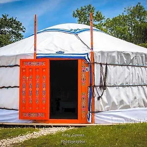 Camping Et Yourtes **