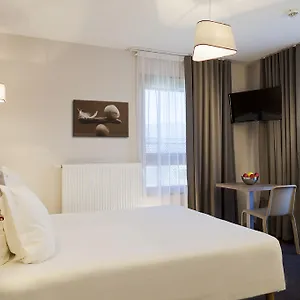 navštívit hotel