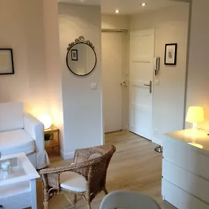 Appartement Place Aux Oignons Vieux 4 Personnes 
