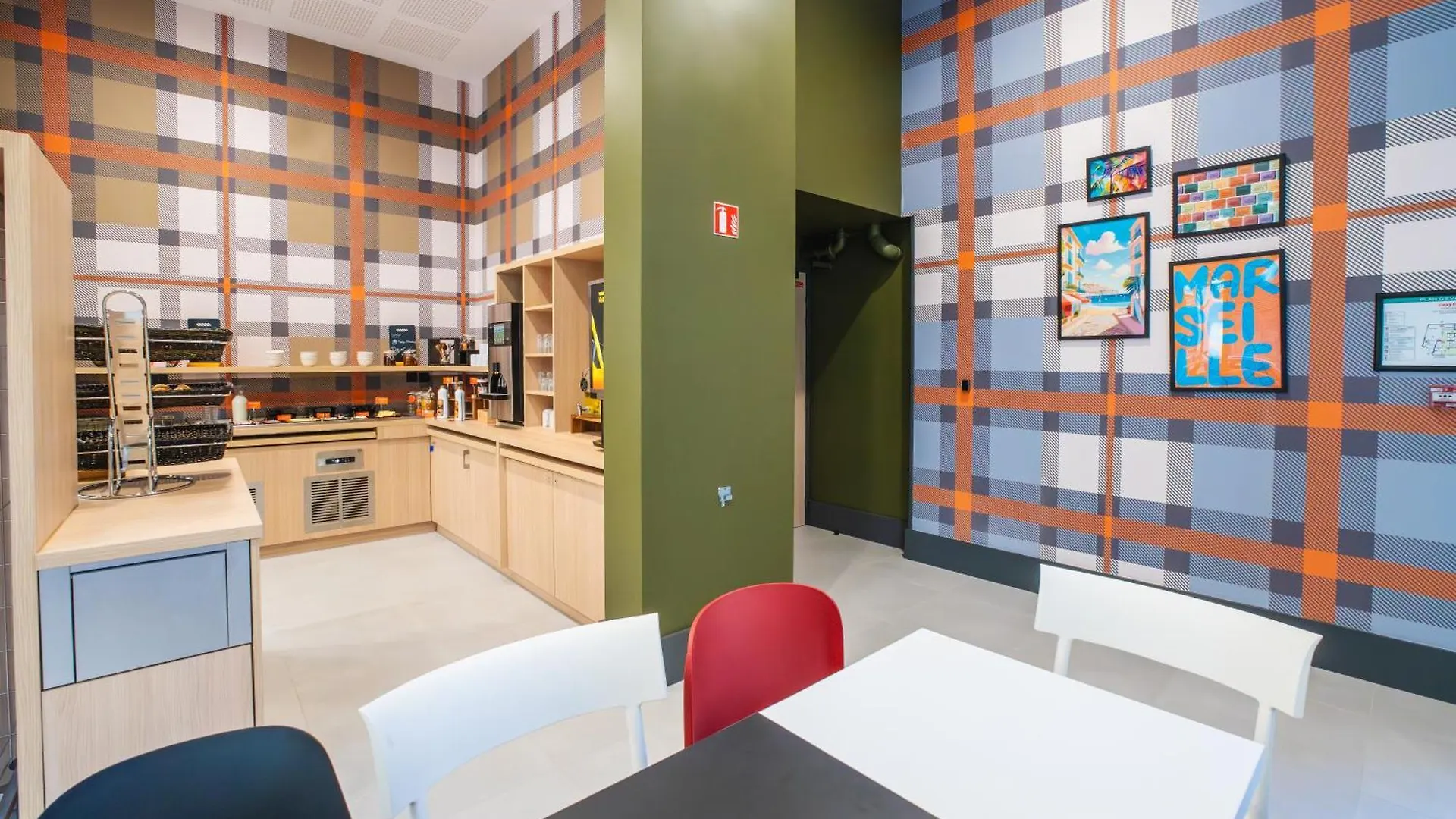 Easyhotel Marseille Euromed
